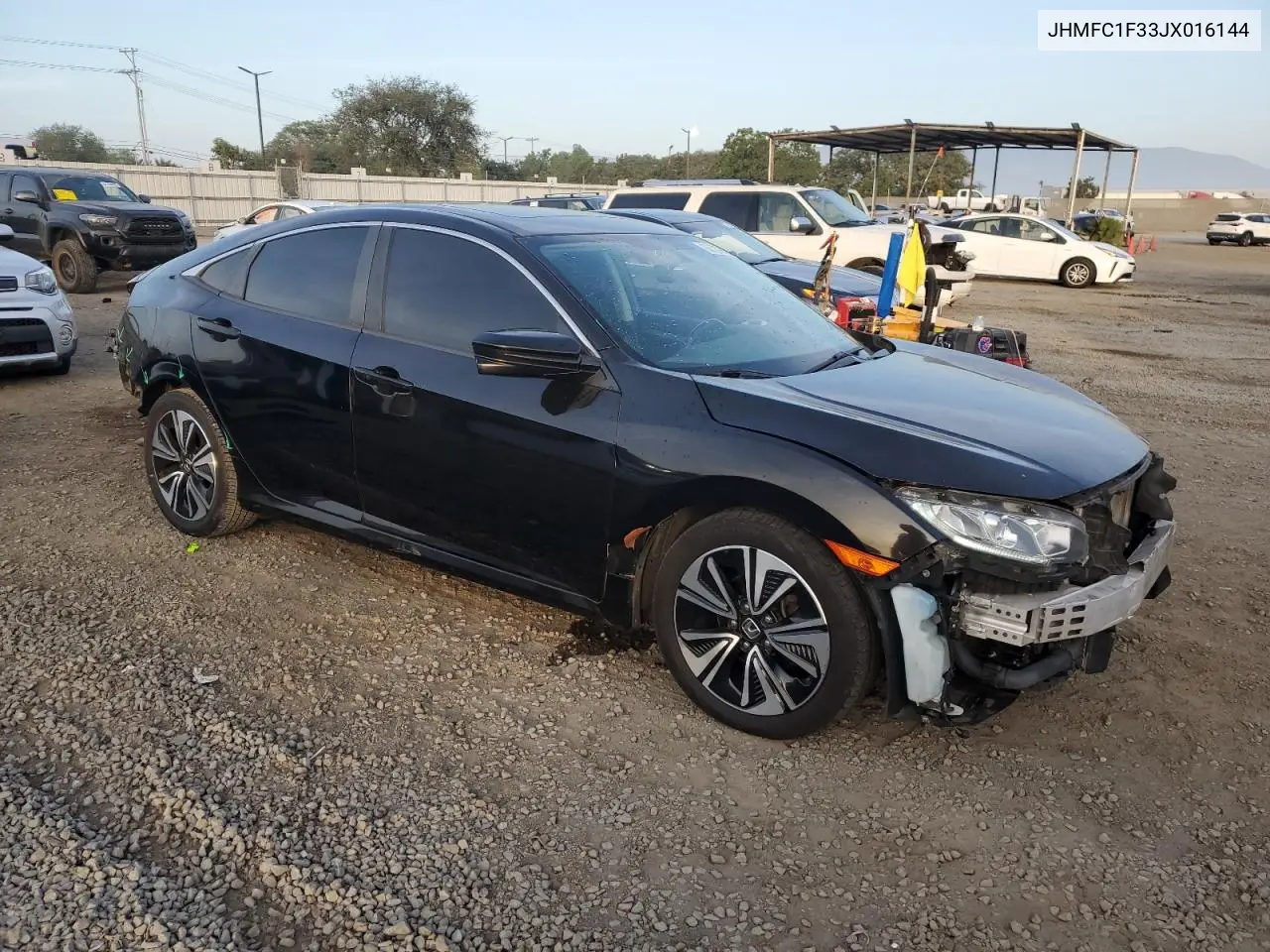 JHMFC1F33JX016144 2018 Honda Civic Ex