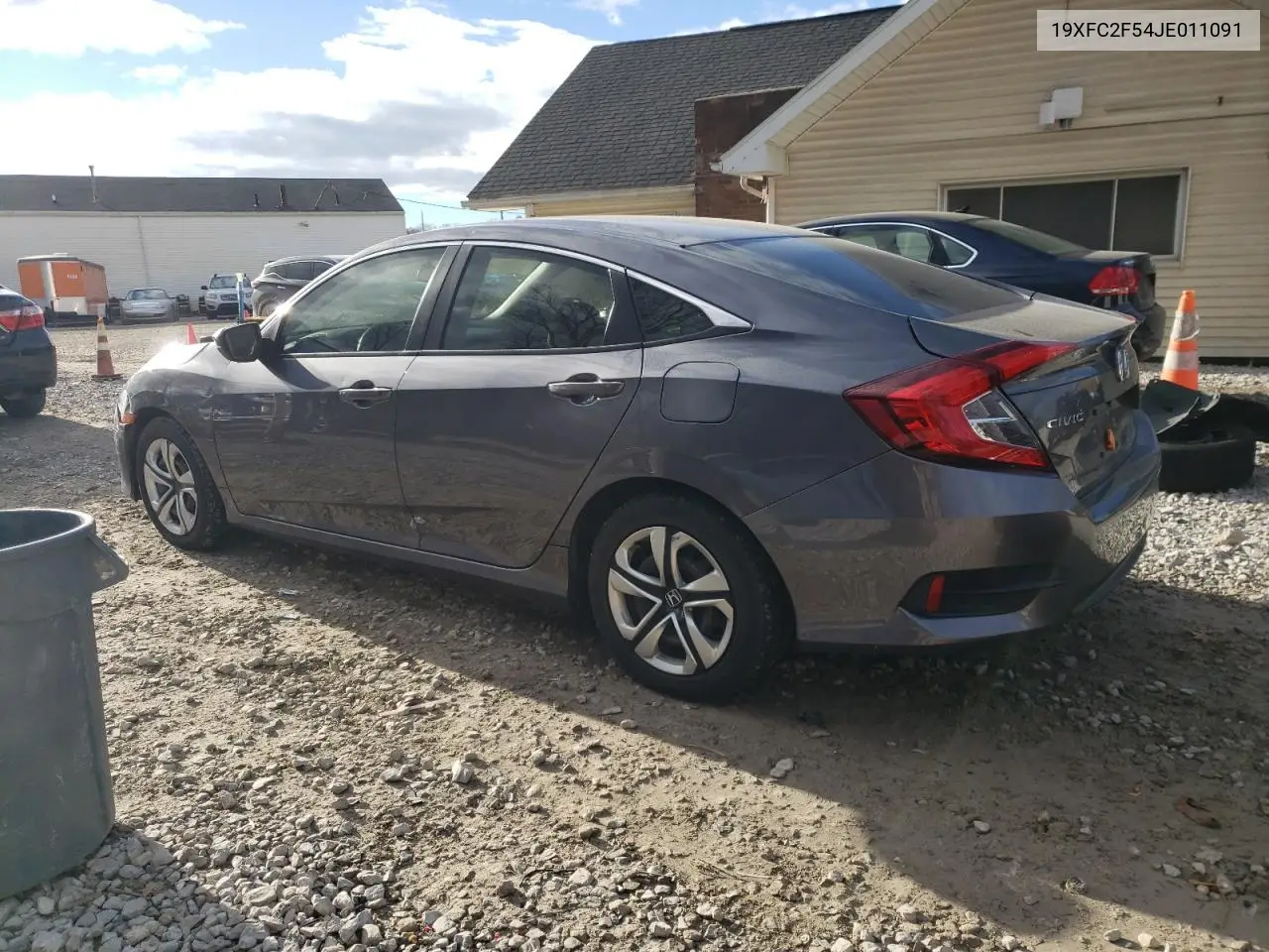 19XFC2F54JE011091 2018 Honda Civic Lx