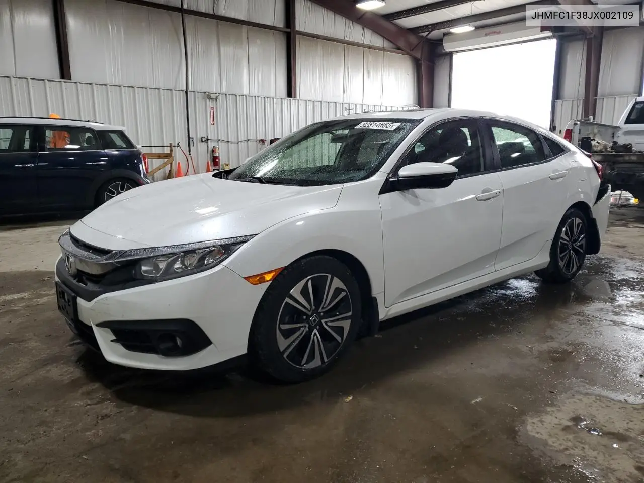JHMFC1F38JX002109 2018 Honda Civic Ex