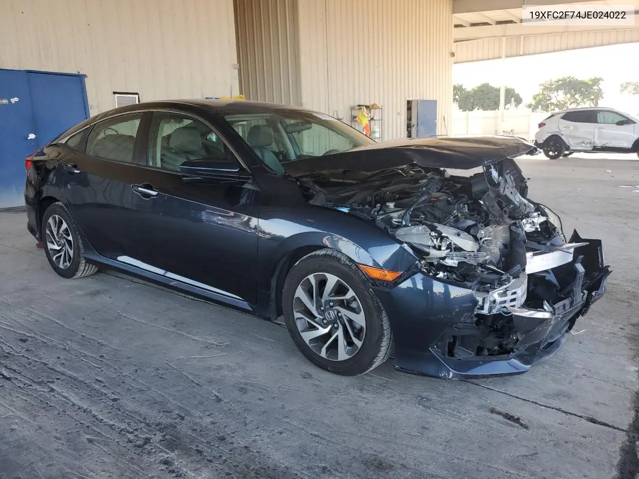 19XFC2F74JE024022 2018 Honda Civic Ex