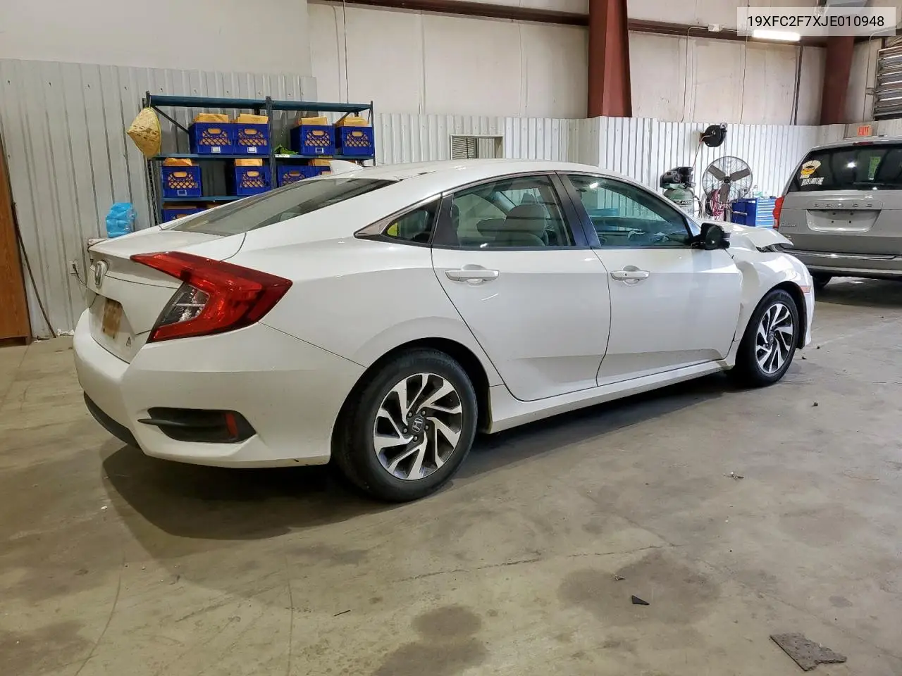 19XFC2F7XJE010948 2018 Honda Civic Ex