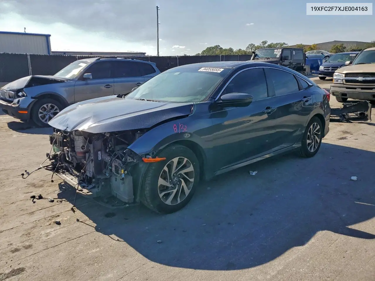 19XFC2F7XJE004163 2018 Honda Civic Ex