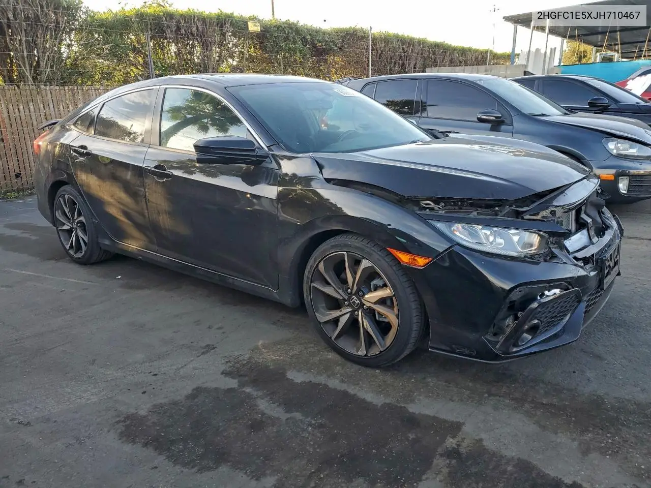 2HGFC1E5XJH710467 2018 Honda Civic Si