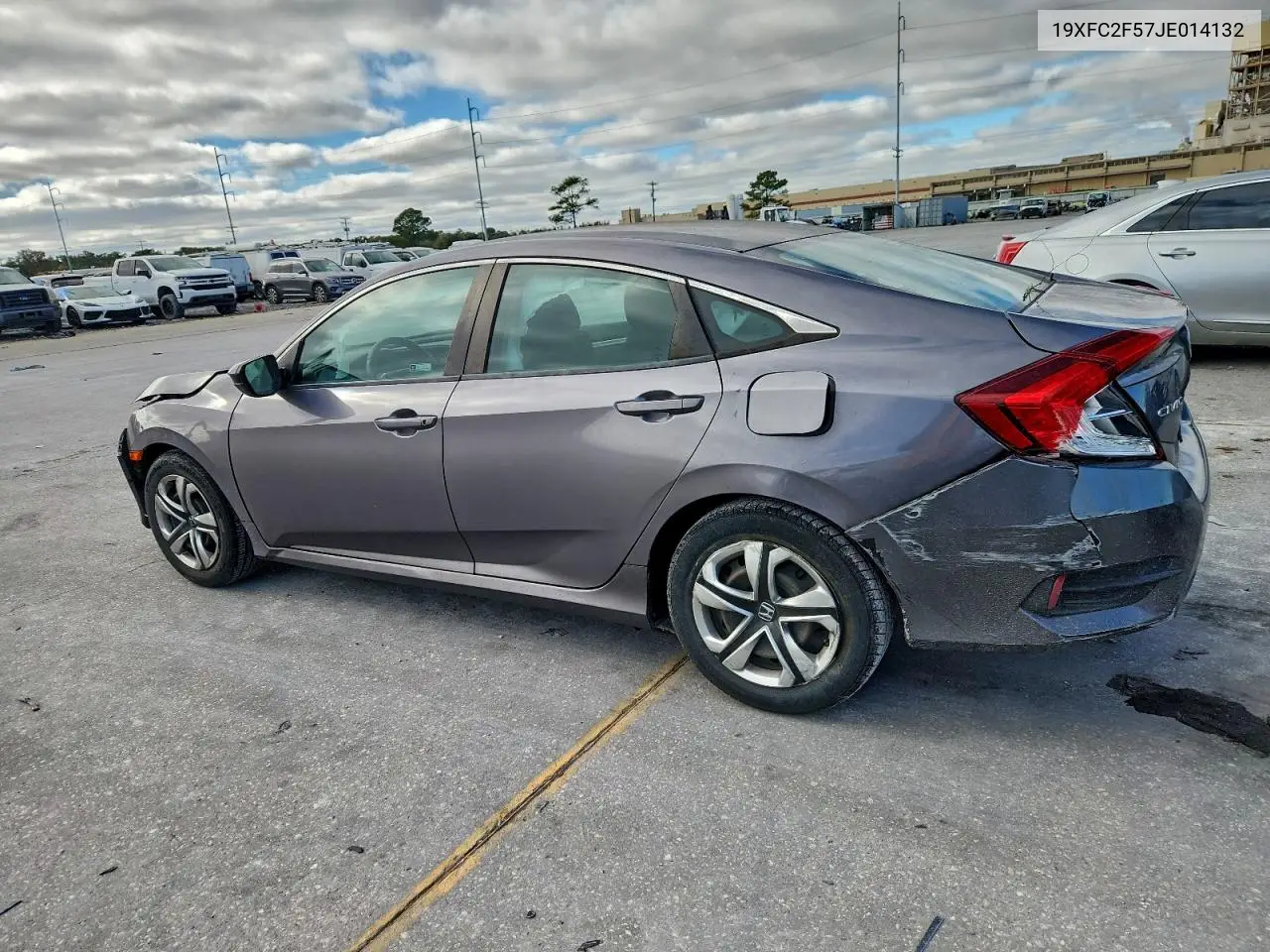 19XFC2F57JE014132 2018 Honda Civic Lx