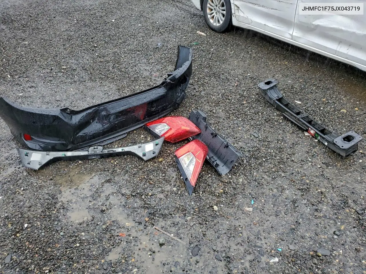 JHMFC1F75JX043719 2018 Honda Civic Exl