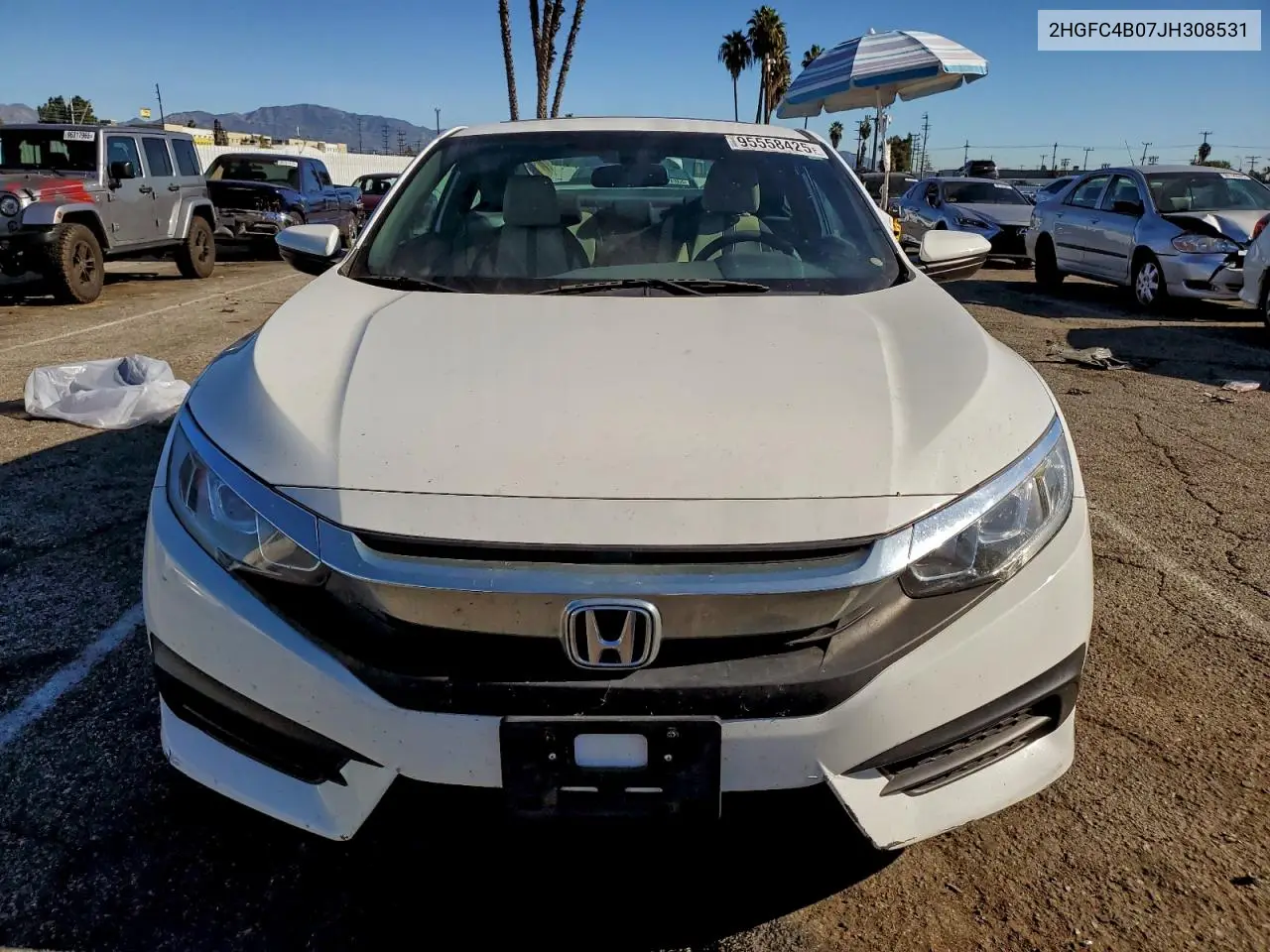 2HGFC4B07JH308531 2018 Honda Civic Lx