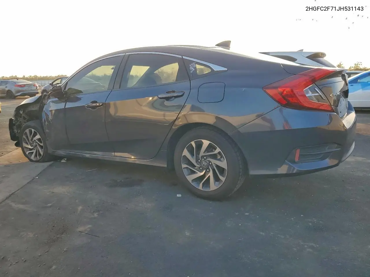 2HGFC2F71JH531143 2018 Honda Civic Ex
