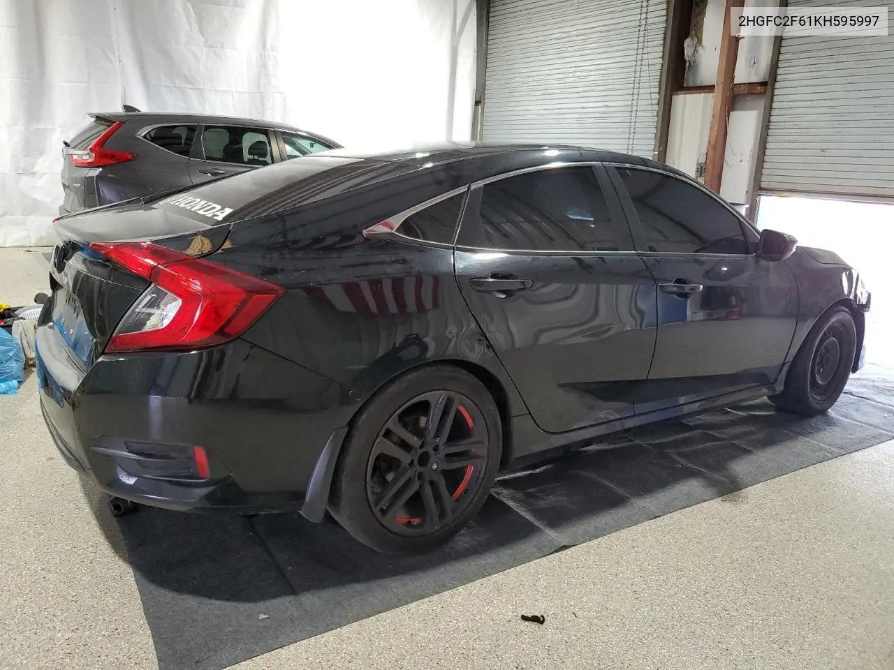 2HGFC2F61KH595997 2019 Honda Civic Lx