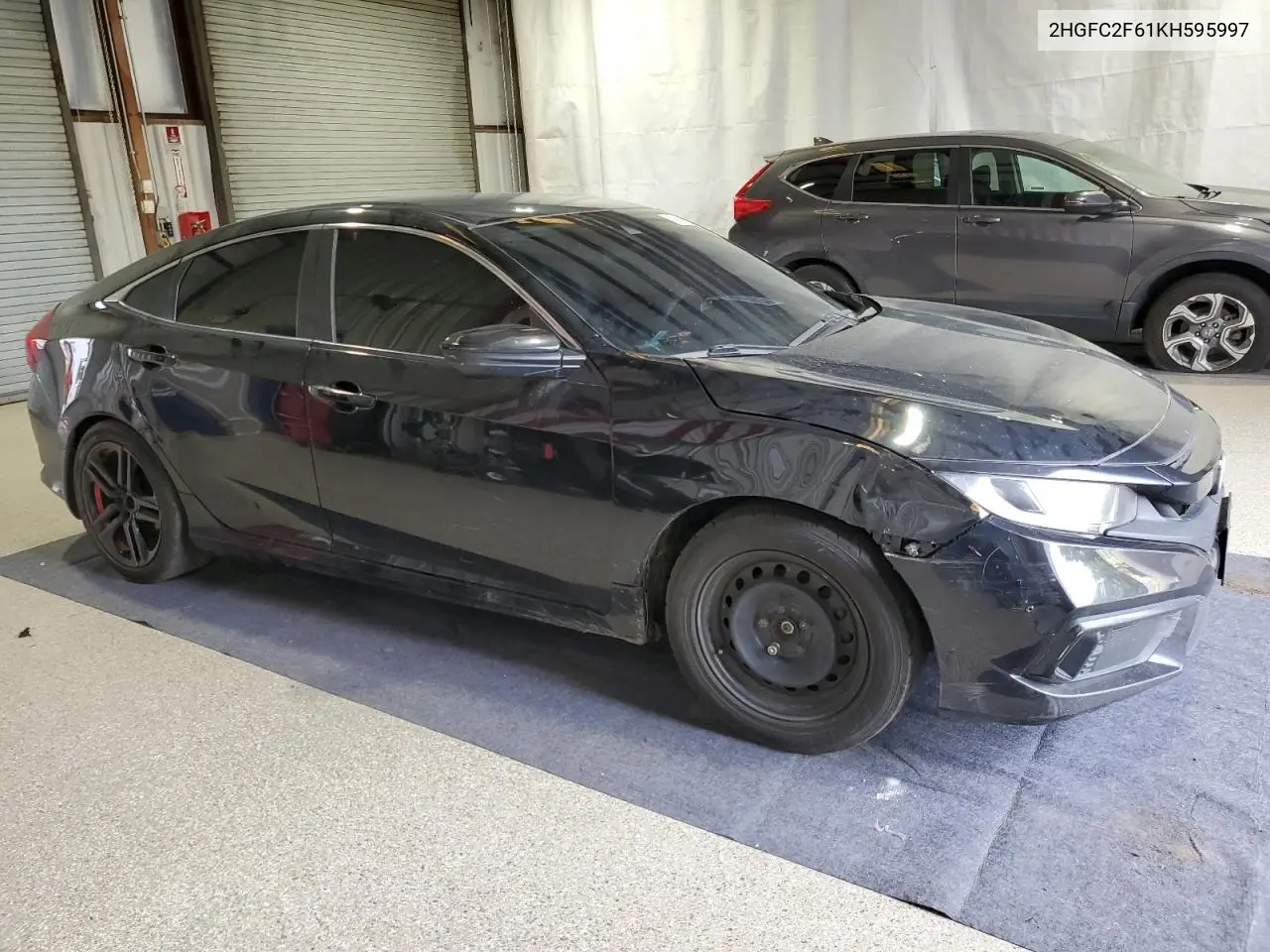2HGFC2F61KH595997 2019 Honda Civic Lx