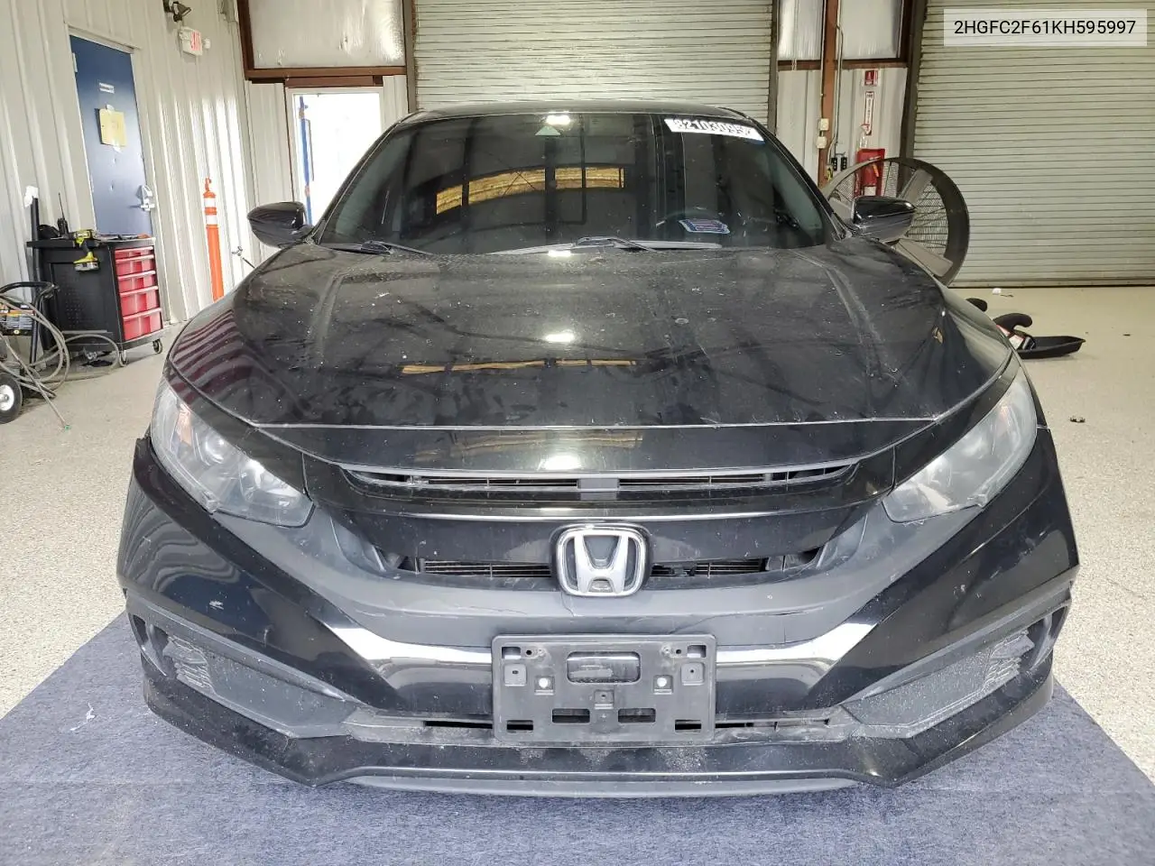 2HGFC2F61KH595997 2019 Honda Civic Lx