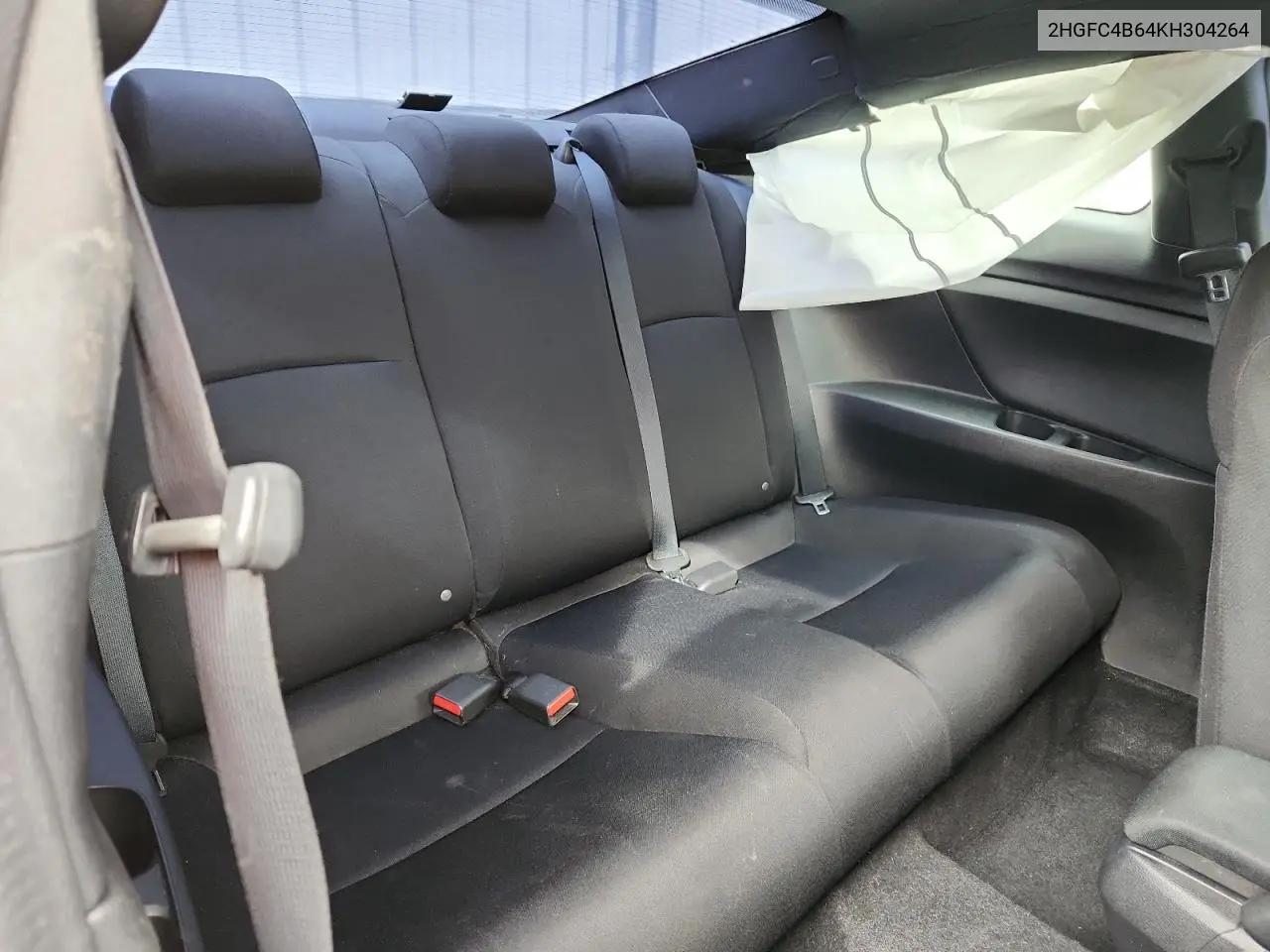 2HGFC4B64KH304264 2019 Honda Civic Lx