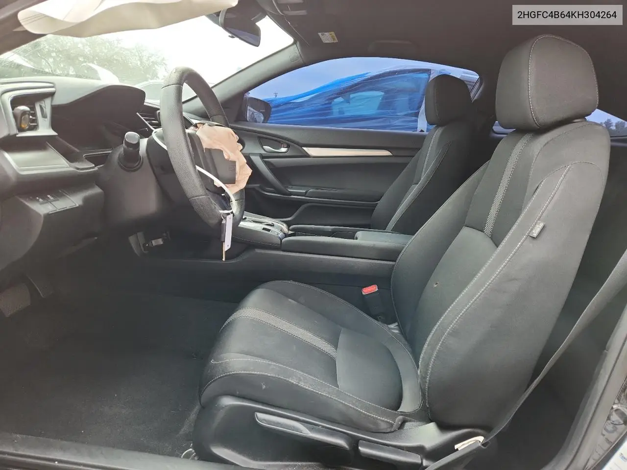 2HGFC4B64KH304264 2019 Honda Civic Lx
