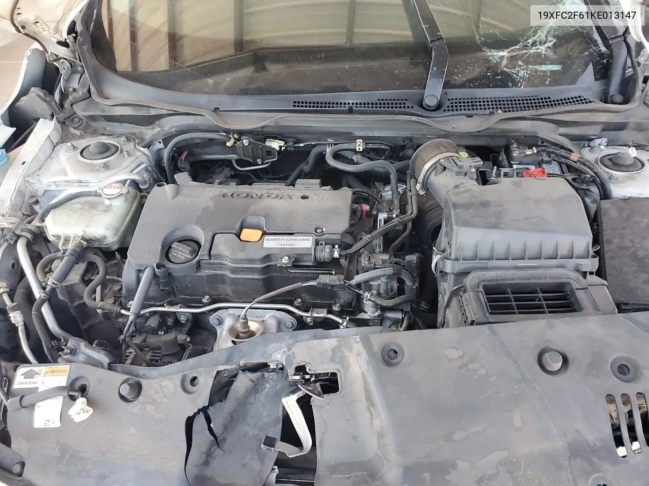 19XFC2F61KE013147 2019 Honda Civic Lx