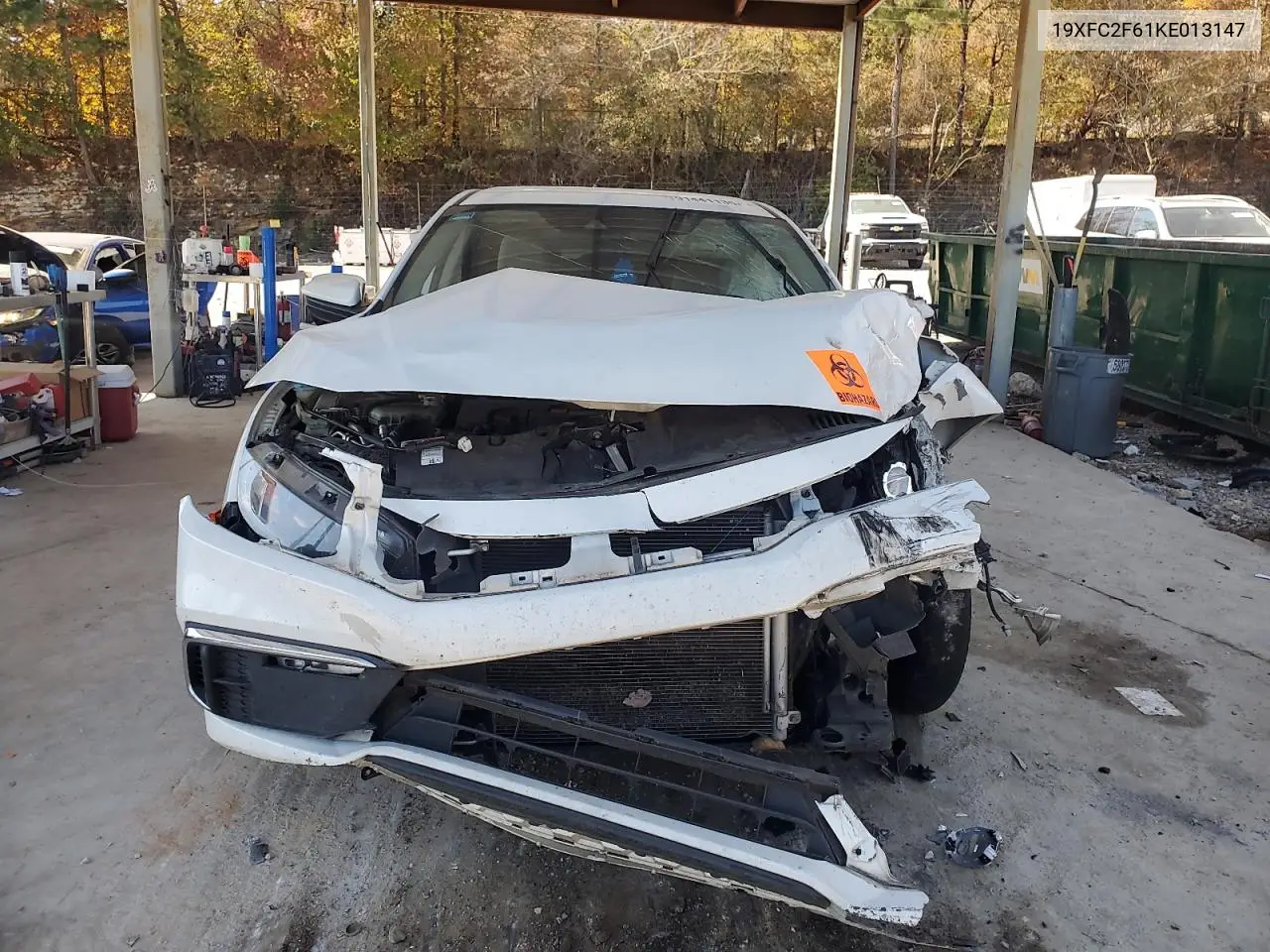 19XFC2F61KE013147 2019 Honda Civic Lx