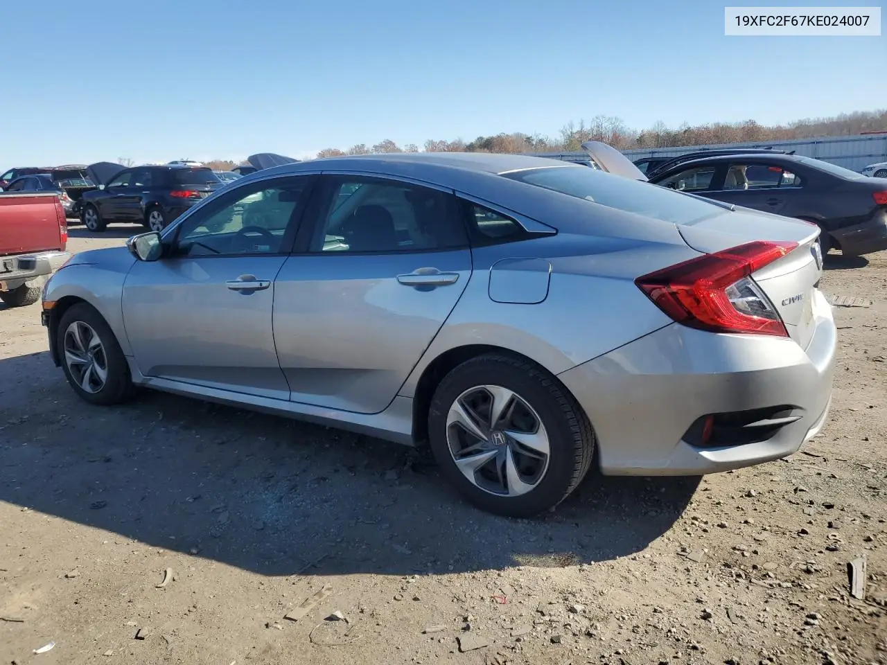 19XFC2F67KE024007 2019 Honda Civic Lx