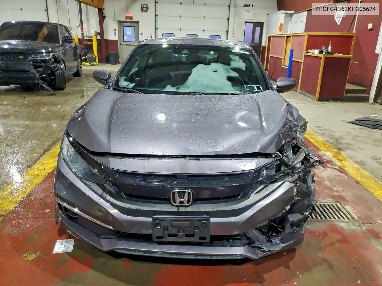 2HGFC4B62KH305624 2019 Honda Civic Lx