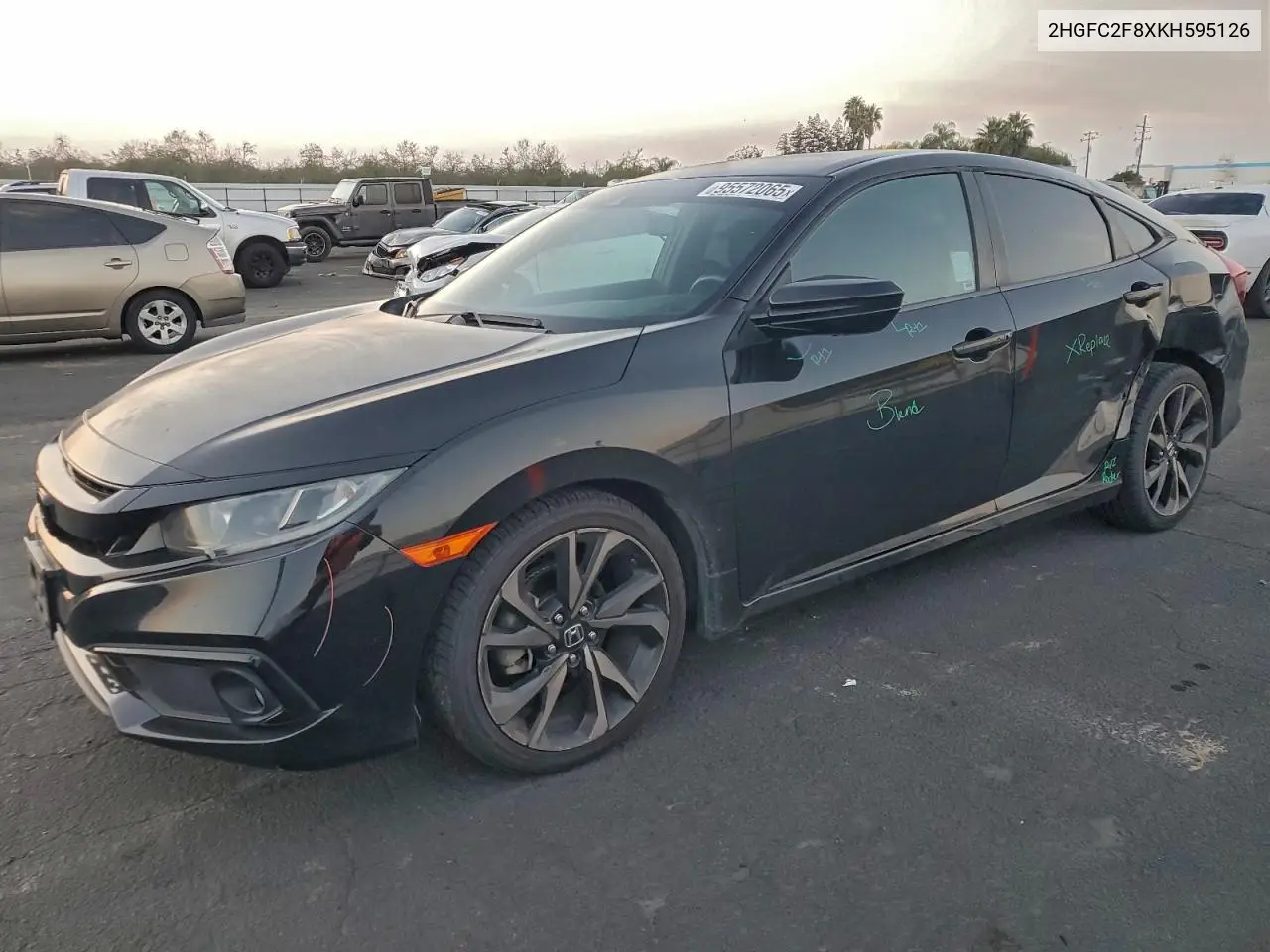 2HGFC2F8XKH595126 2019 Honda Civic Sport