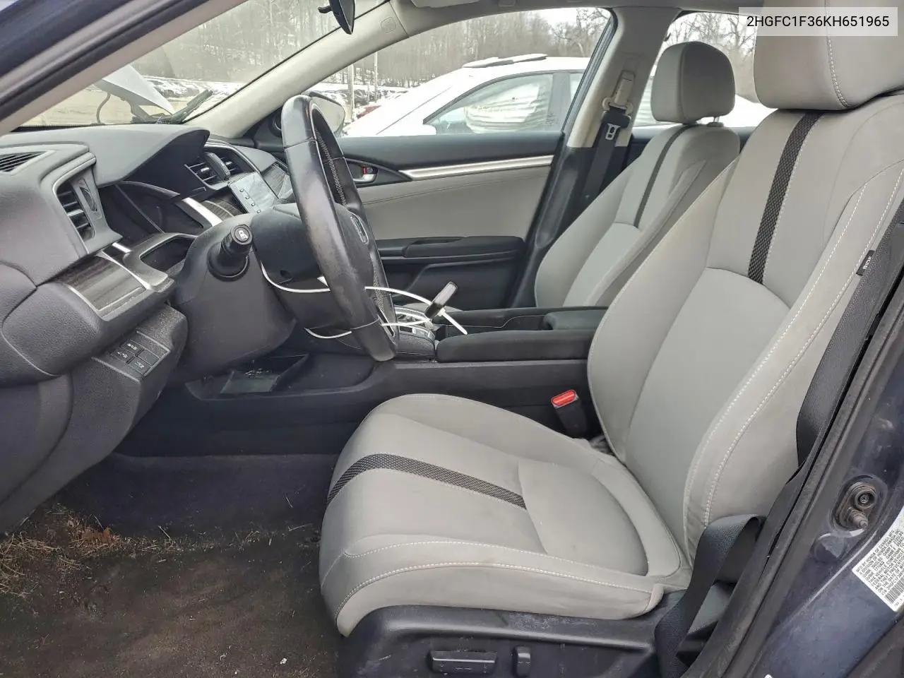 2HGFC1F36KH651965 2019 Honda Civic Ex