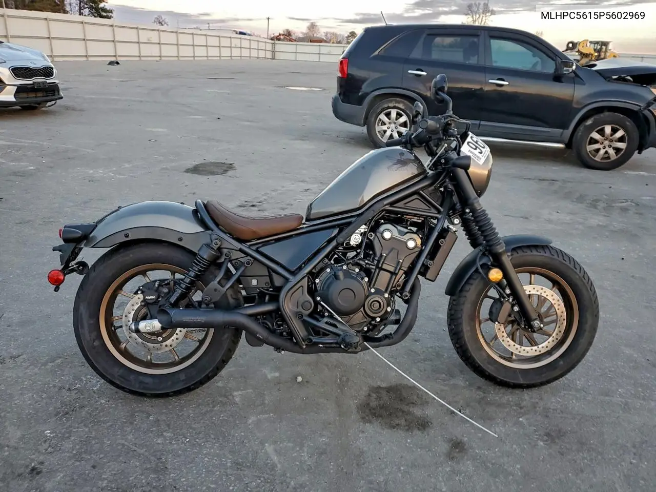 MLHPC5615P5602969 2023 Honda Cmx500