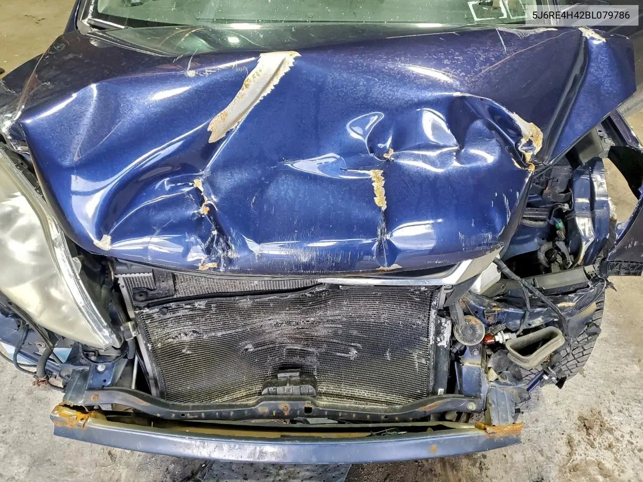 5J6RE4H42BL079786 2011 Honda Cr-V Se