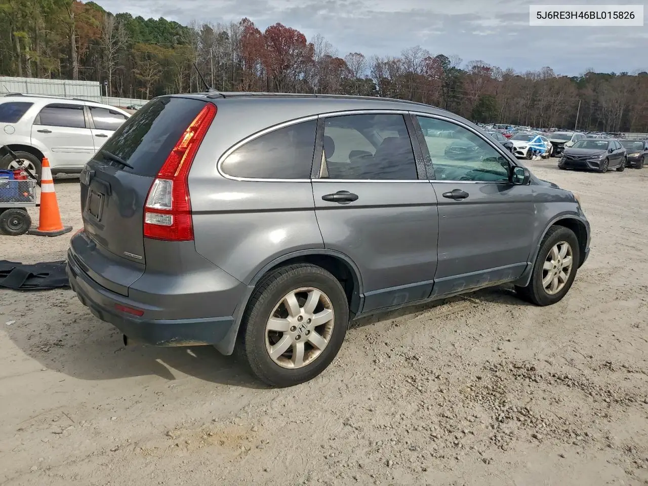 5J6RE3H46BL015826 2011 Honda Cr-V Se