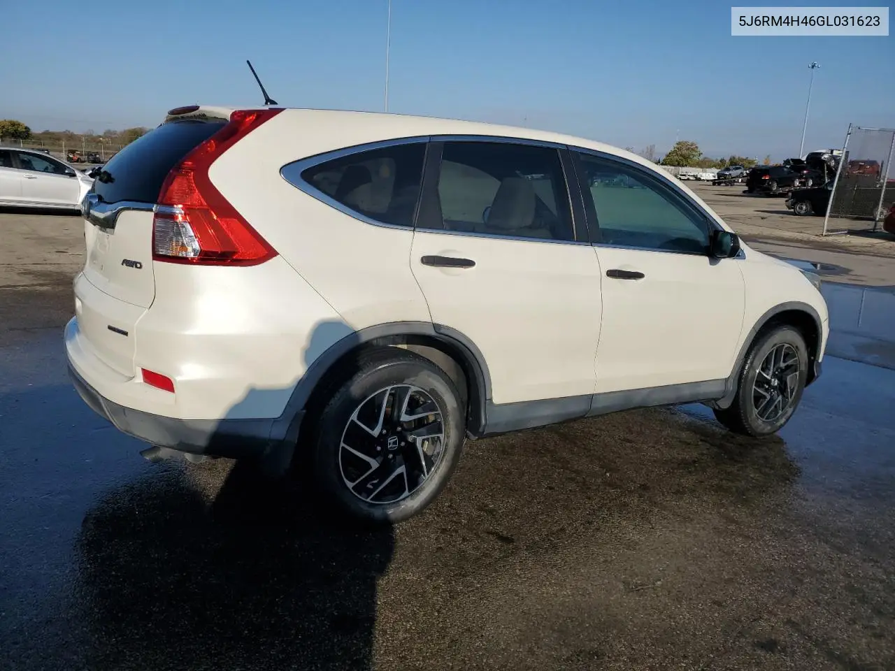 5J6RM4H46GL031623 2016 Honda Cr-V Se