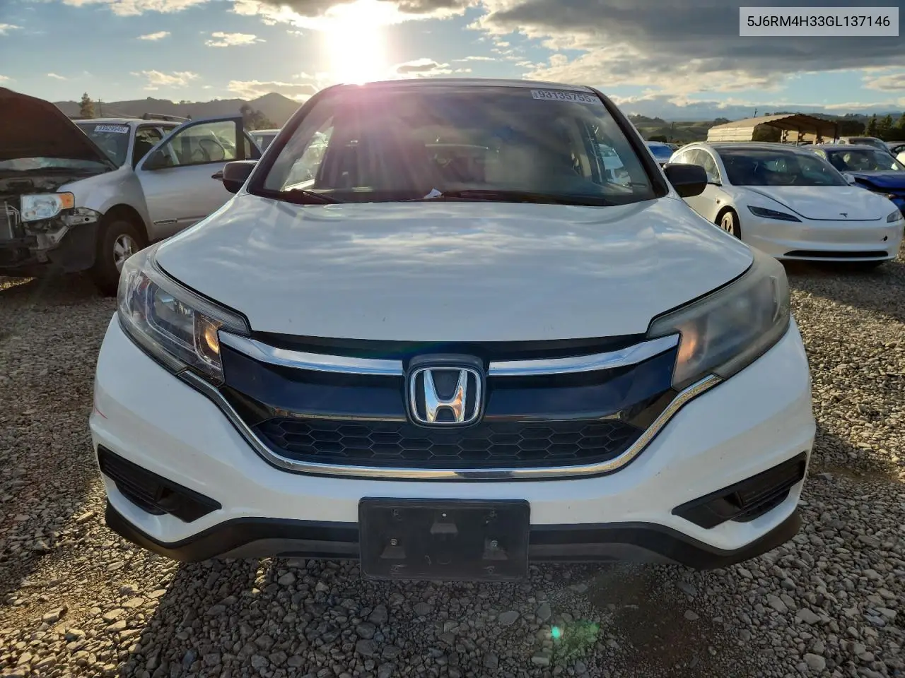 5J6RM4H33GL137146 2016 Honda Cr-V Lx