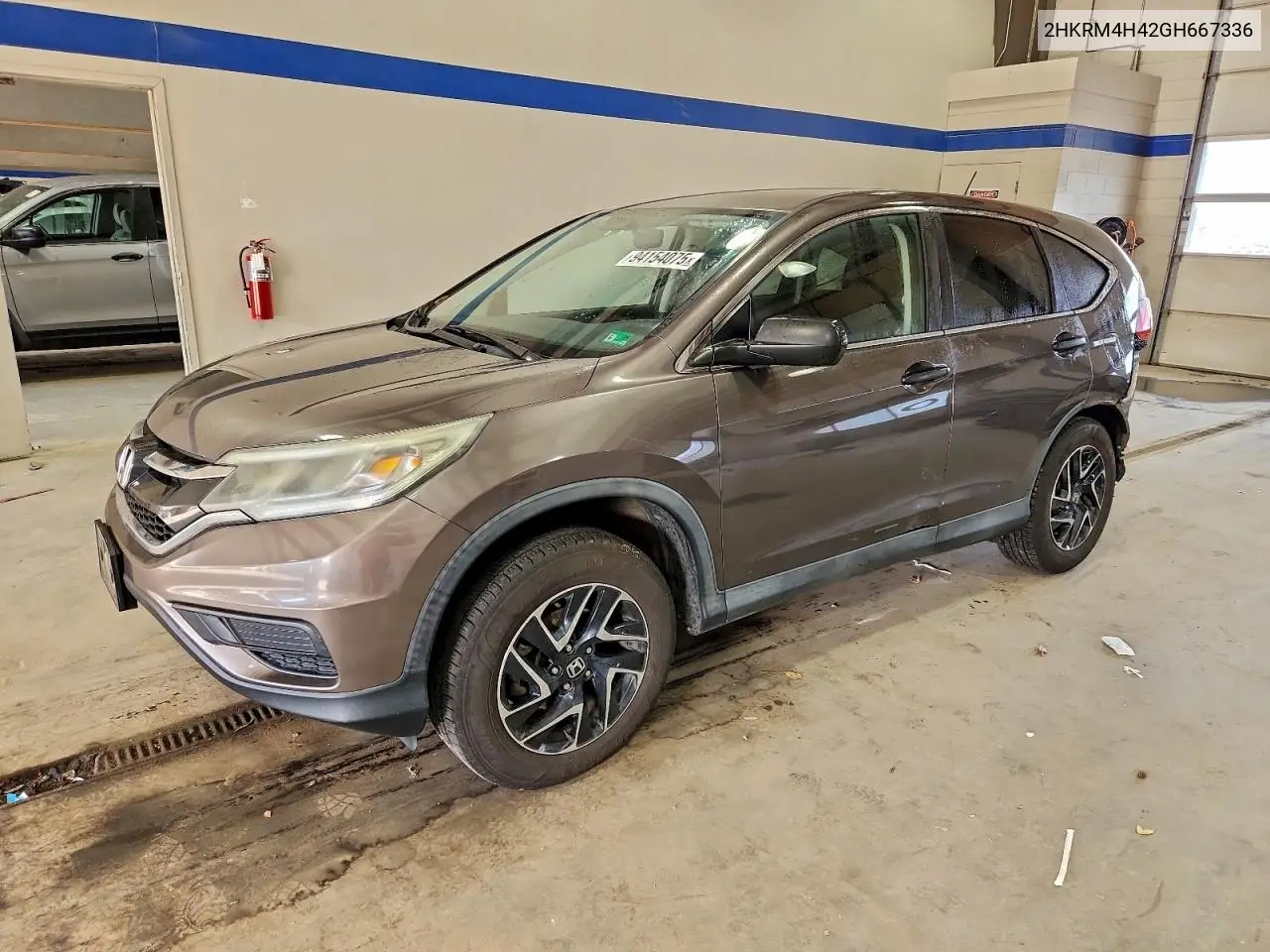2HKRM4H42GH667336 2016 Honda Cr-V Se