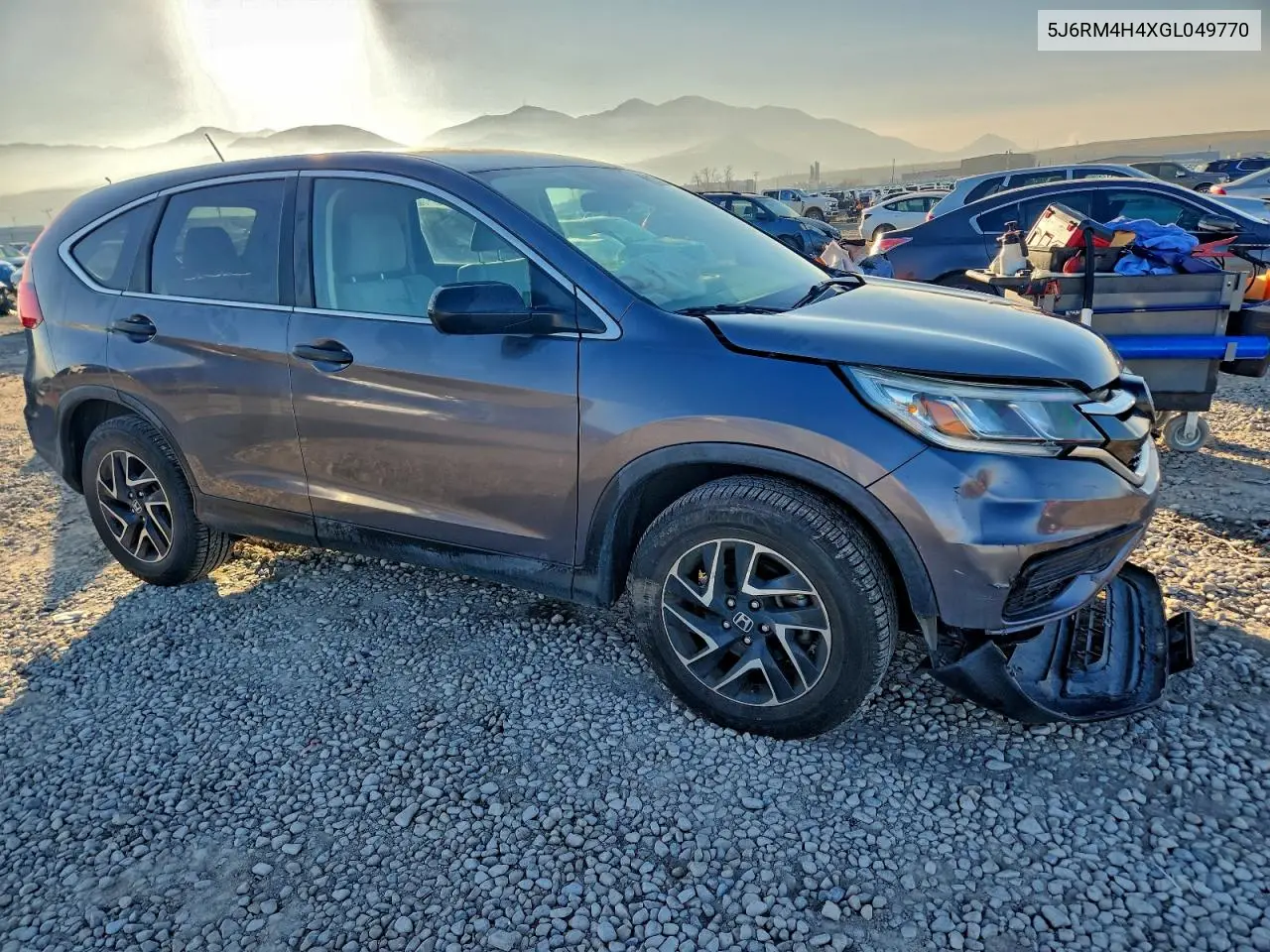 5J6RM4H4XGL049770 2016 Honda Cr-V Se