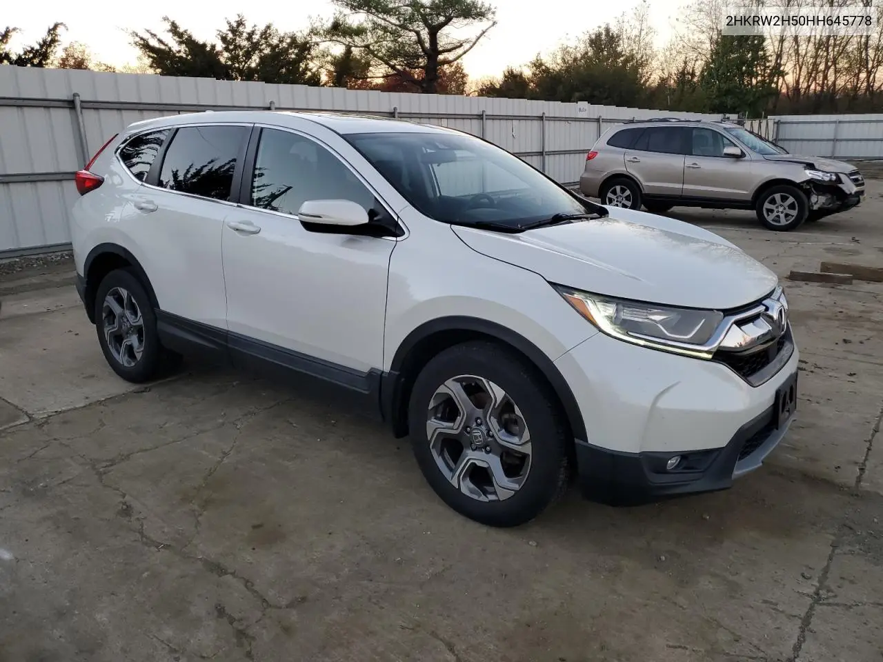 2HKRW2H50HH645778 2017 Honda Cr-V Ex