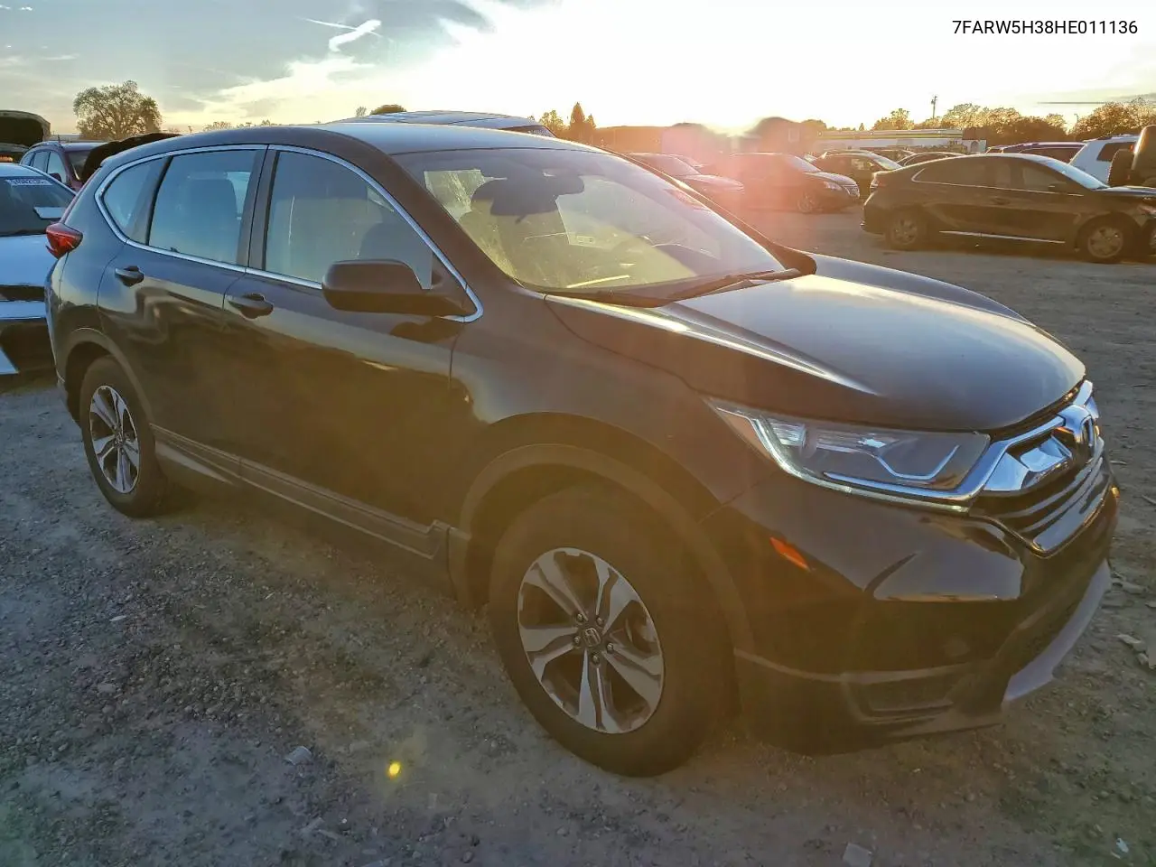 7FARW5H38HE011136 2017 Honda Cr-V Lx