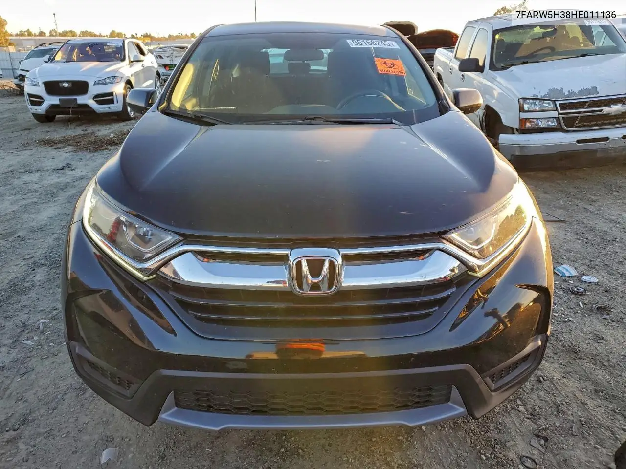 7FARW5H38HE011136 2017 Honda Cr-V Lx