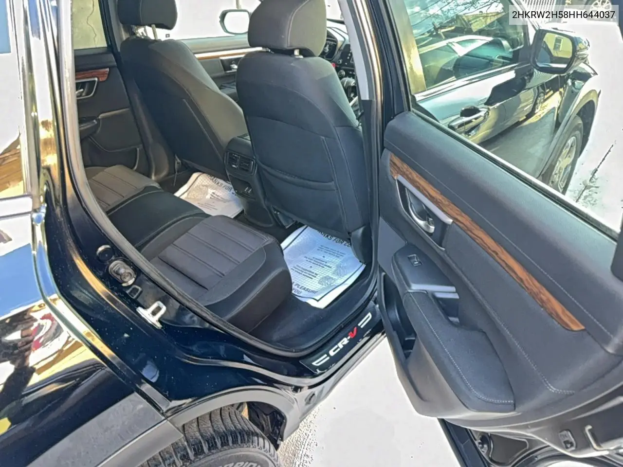 2HKRW2H58HH644037 2017 Honda Cr-V Ex