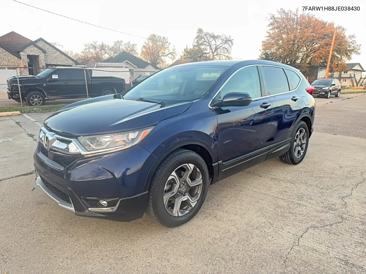 7FARW1H88JE038430 2018 Honda Cr-V Exl