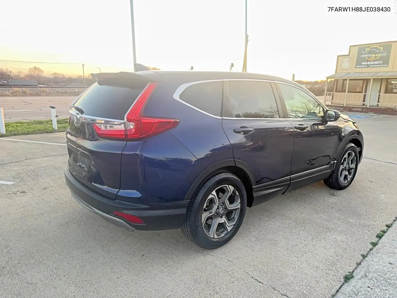 7FARW1H88JE038430 2018 Honda Cr-V Exl