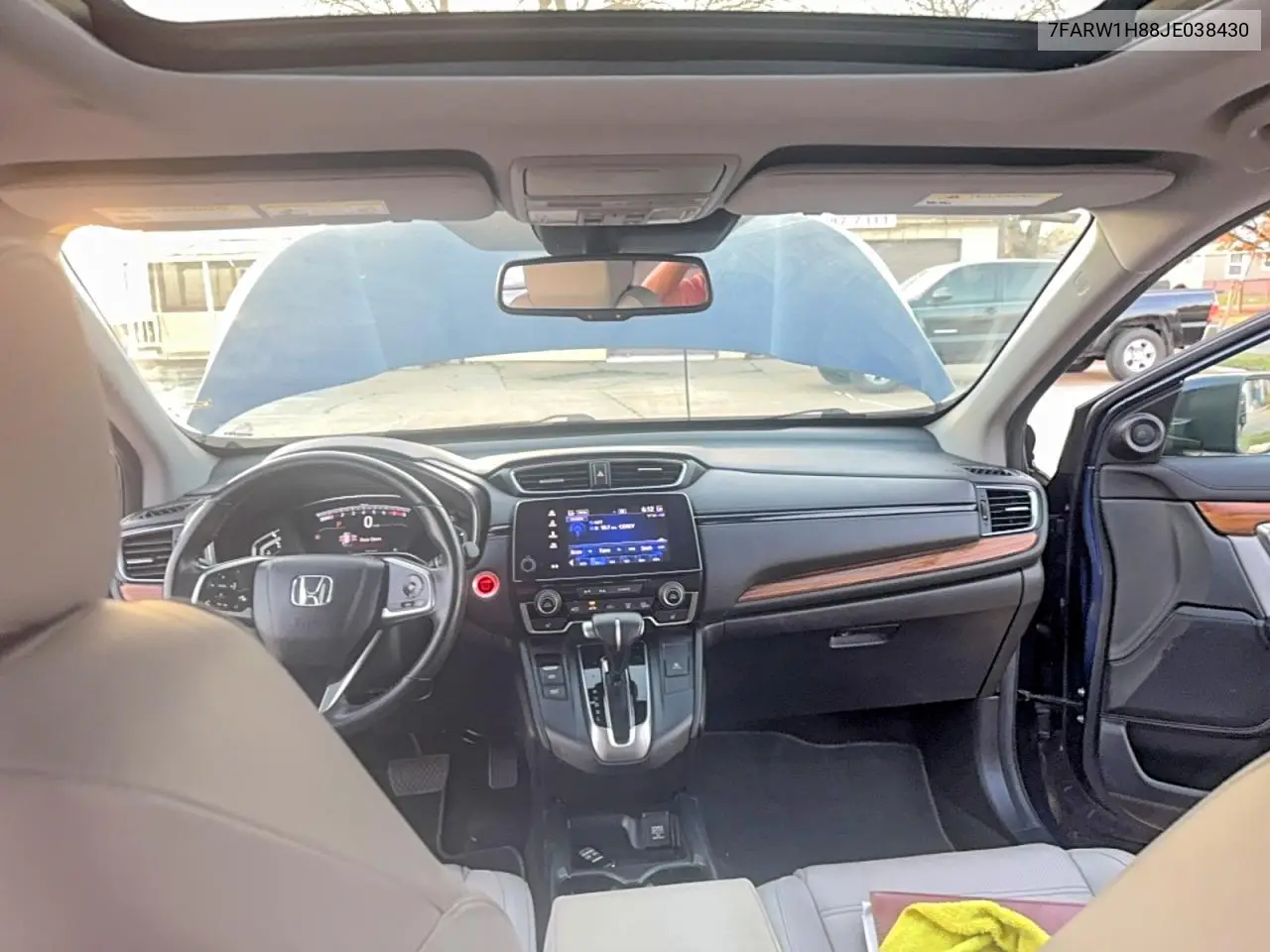7FARW1H88JE038430 2018 Honda Cr-V Exl