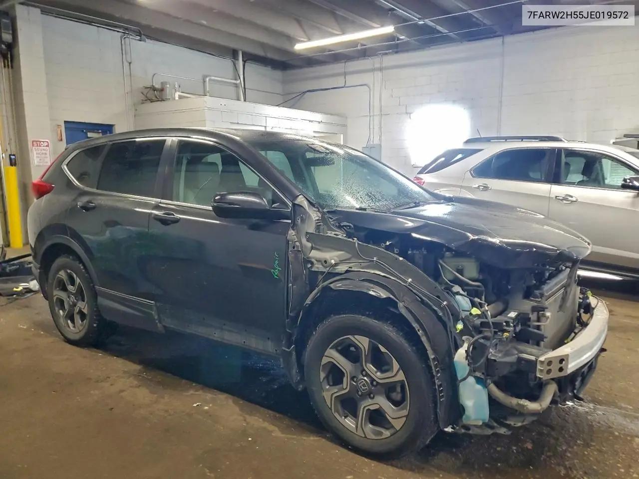 7FARW2H55JE019572 2018 Honda Cr-V Ex