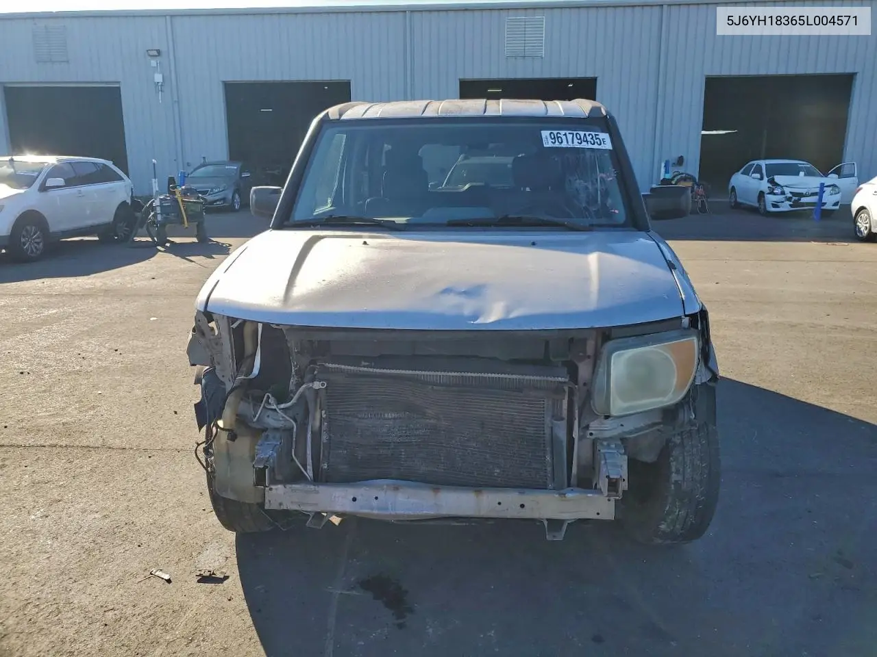 5J6YH18365L004571 2005 Honda Element Lx