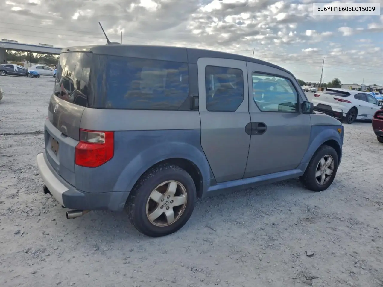5J6YH18605L015009 2005 Honda Element Ex