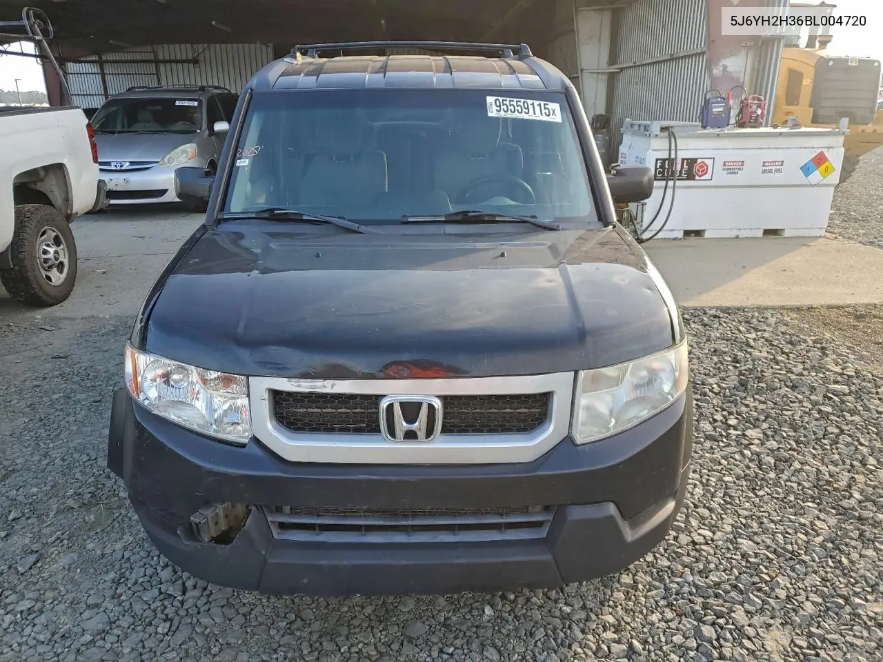 5J6YH2H36BL004720 2011 Honda Element Lx