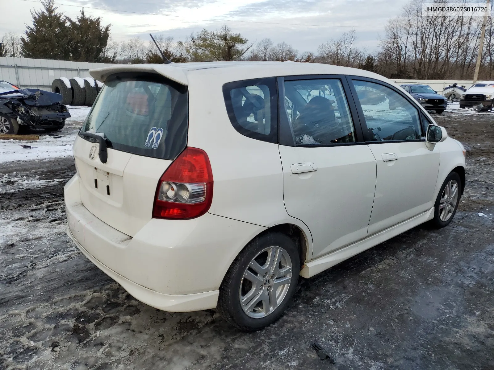 JHMGD38607S016726 2007 Honda Fit S