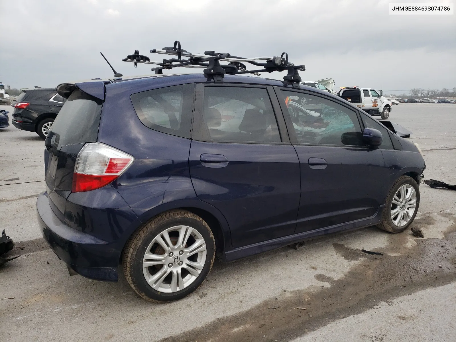 2009 Honda Fit Sport VIN: JHMGE88469S074786 Lot: 48943754