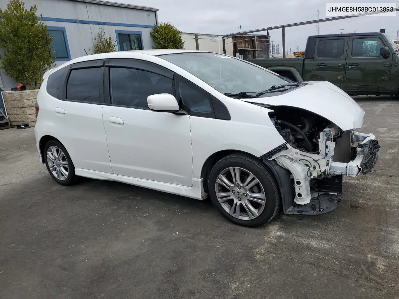 JHMGE8H58BC013898 2011 Honda Fit Sport