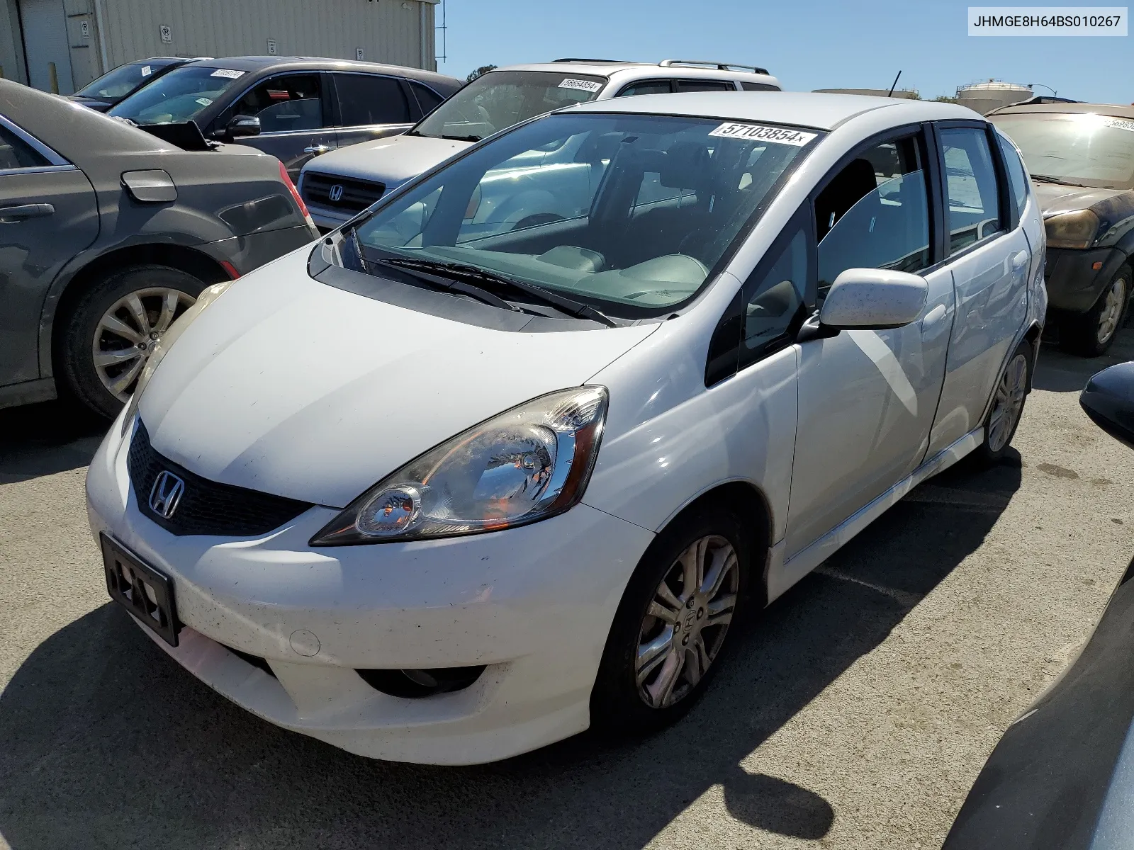 2011 Honda Fit Sport VIN: JHMGE8H64BS010267 Lot: 57103854