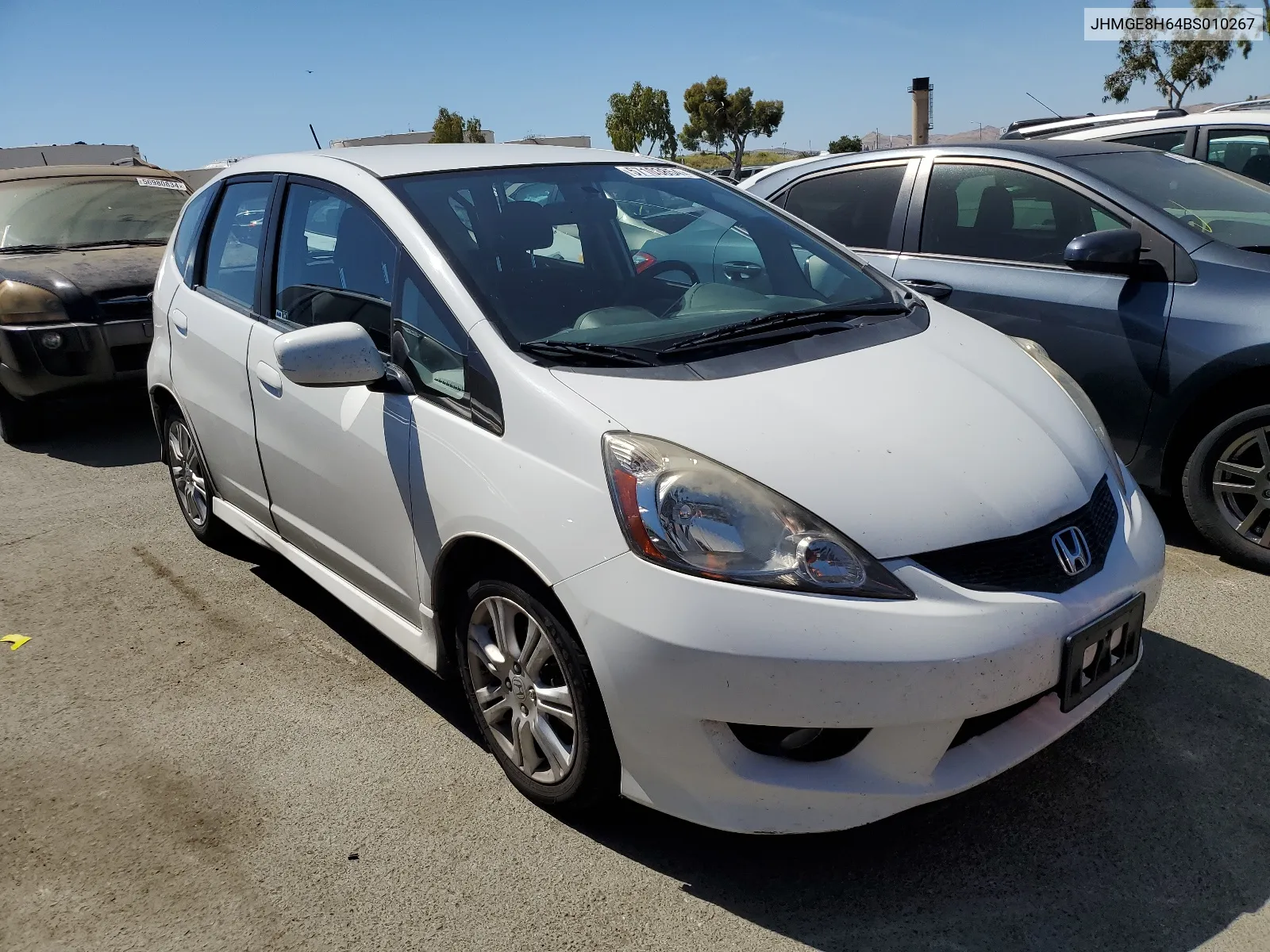 2011 Honda Fit Sport VIN: JHMGE8H64BS010267 Lot: 57103854