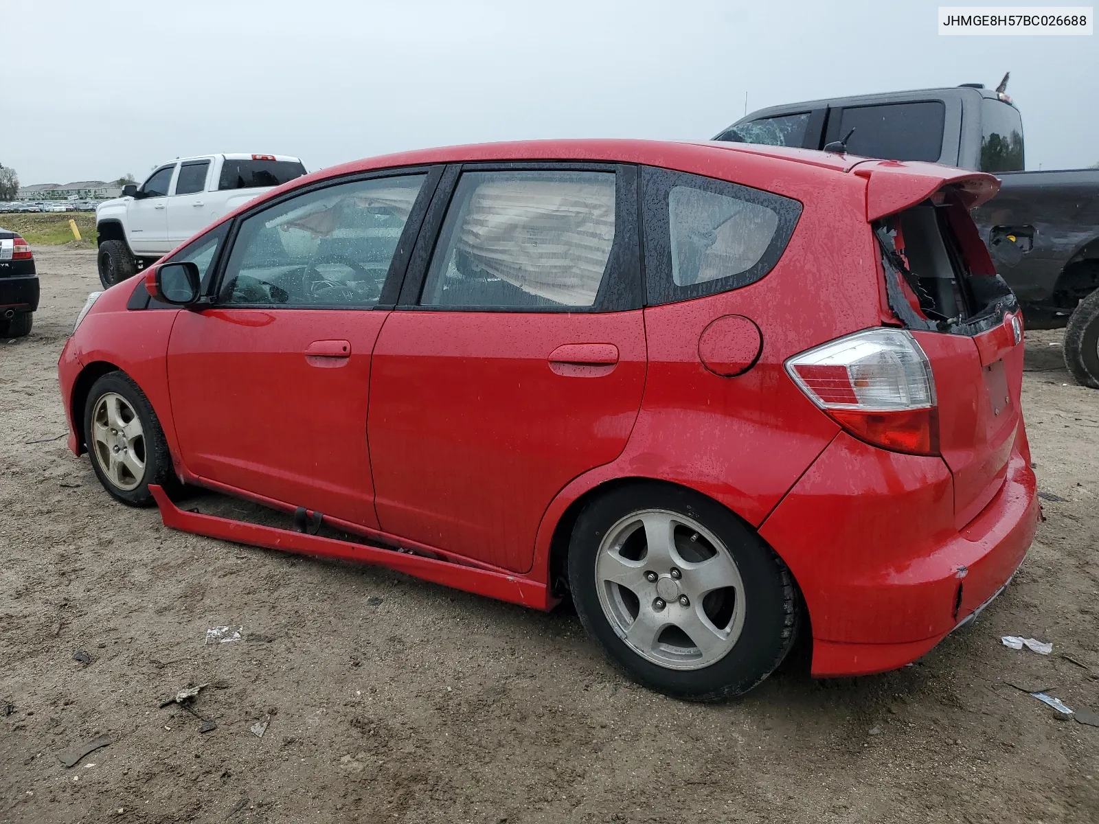 JHMGE8H57BC026688 2011 Honda Fit Sport