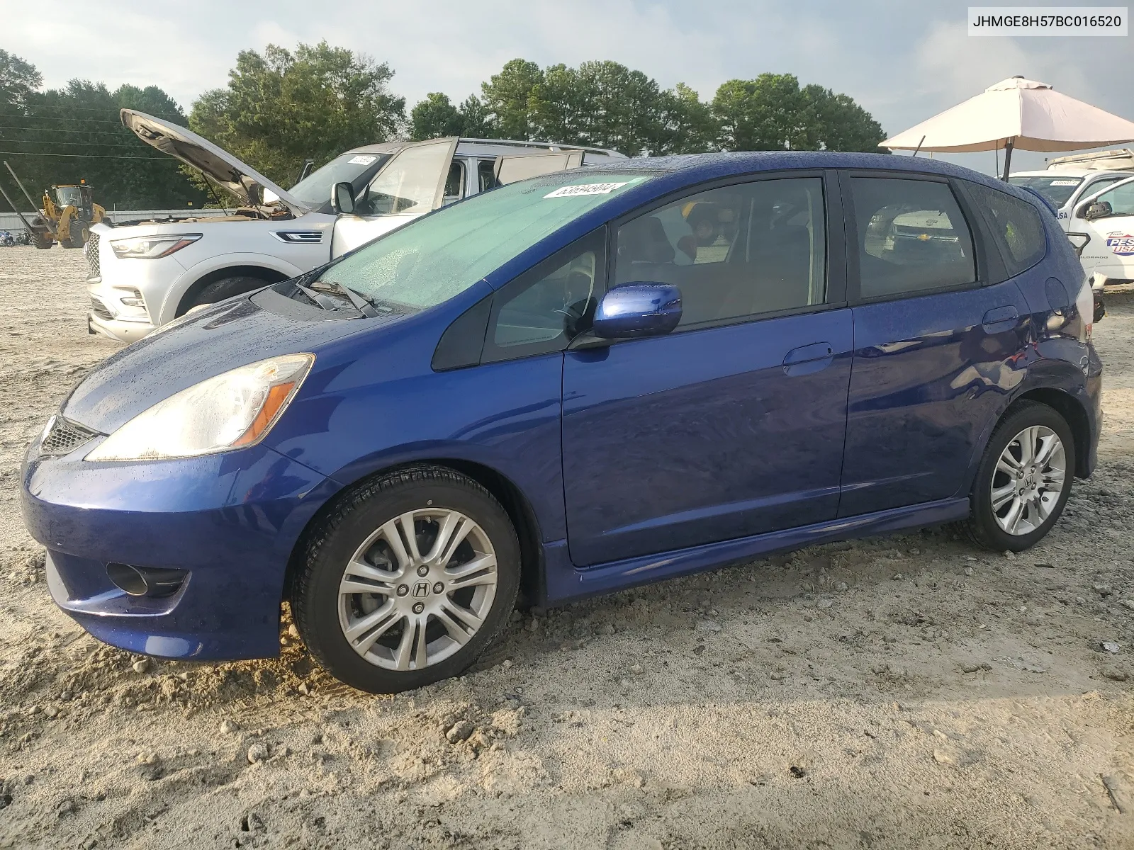 2011 Honda Fit Sport VIN: JHMGE8H57BC016520 Lot: 63694904