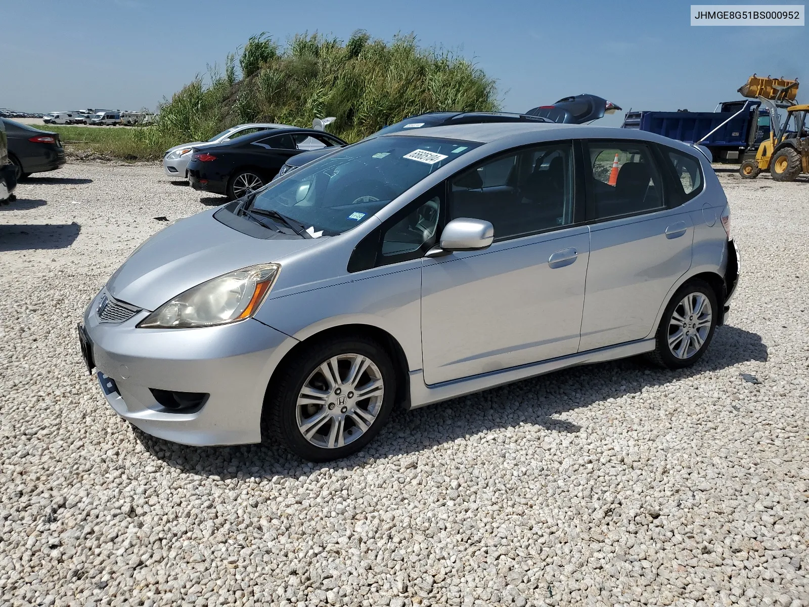 2011 Honda Fit Sport VIN: JHMGE8G51BS000952 Lot: 65605104