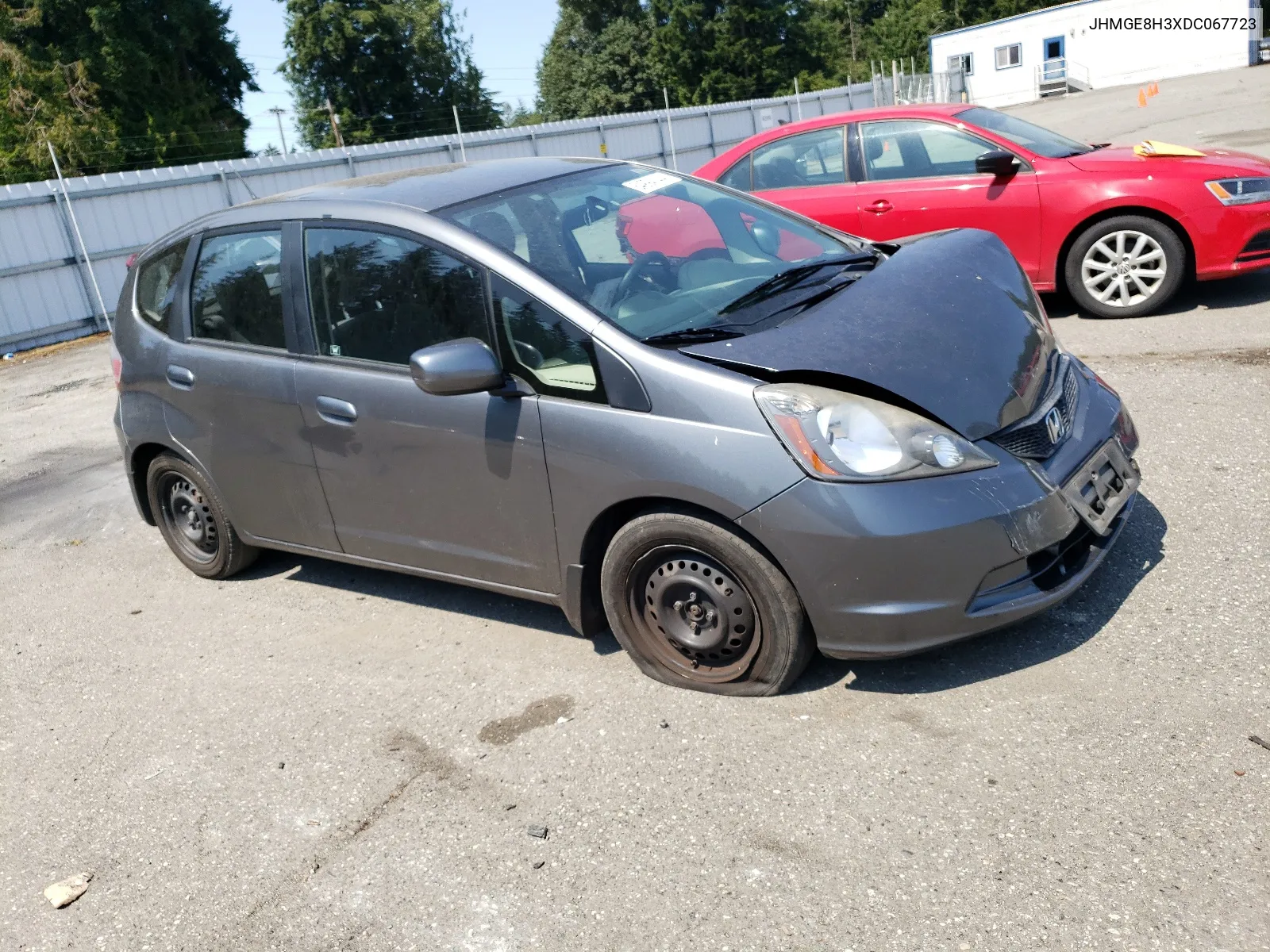 2013 Honda Fit VIN: JHMGE8H3XDC067723 Lot: 64994144