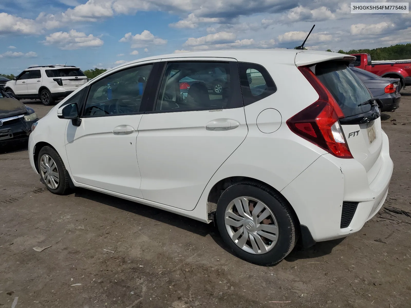 3HGGK5H54FM775463 2015 Honda Fit Lx